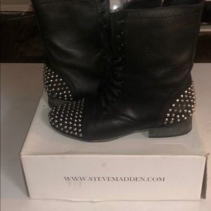 Black Studded Steve Madden Combat Boots ✨